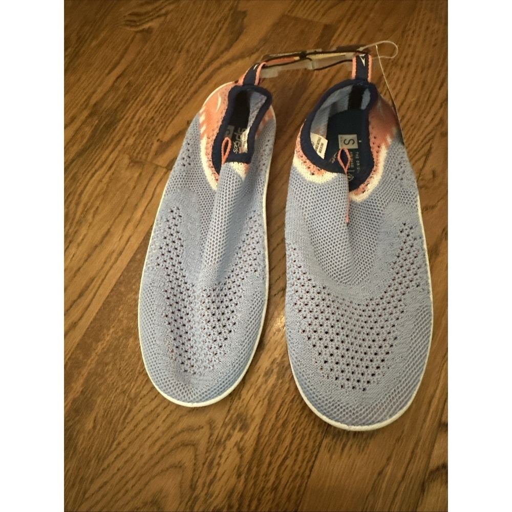 Speedo Light Blue and Coral Water Shoes, Adult Small (Sz 5)